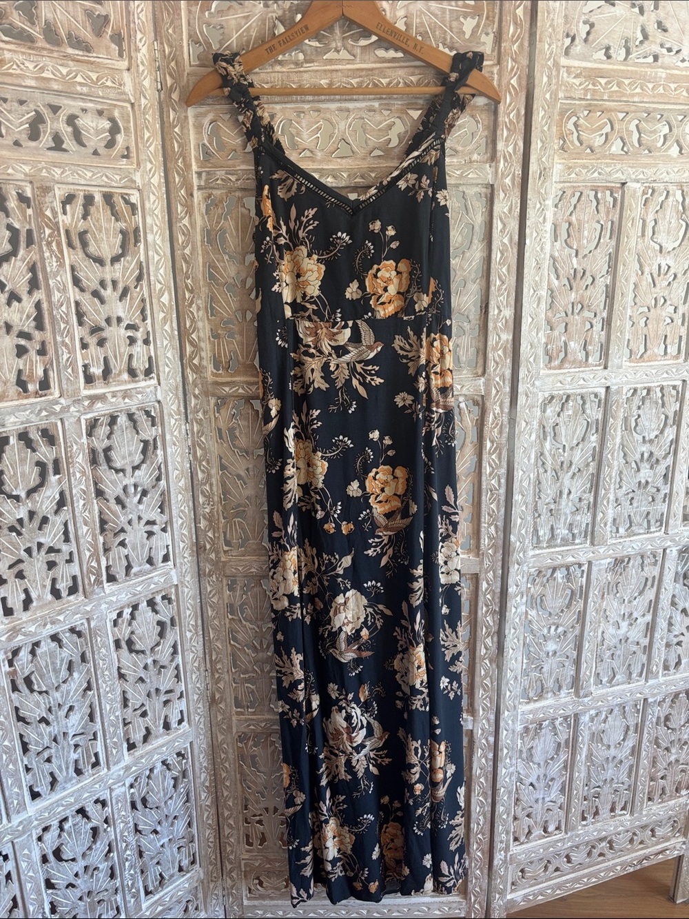 Spell and the Gypsy Collective Rosa Maxi Dress in Coal EUC - Picture 7 of 9